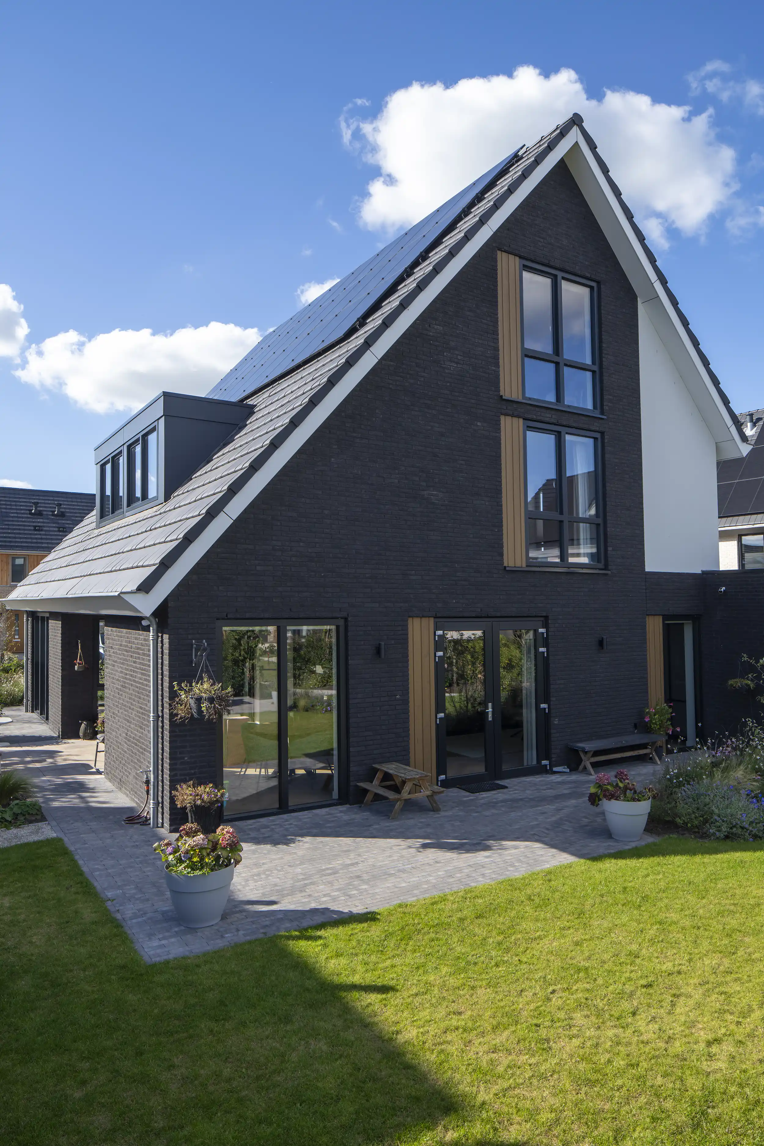 Buiten4 (achterkant) Betten